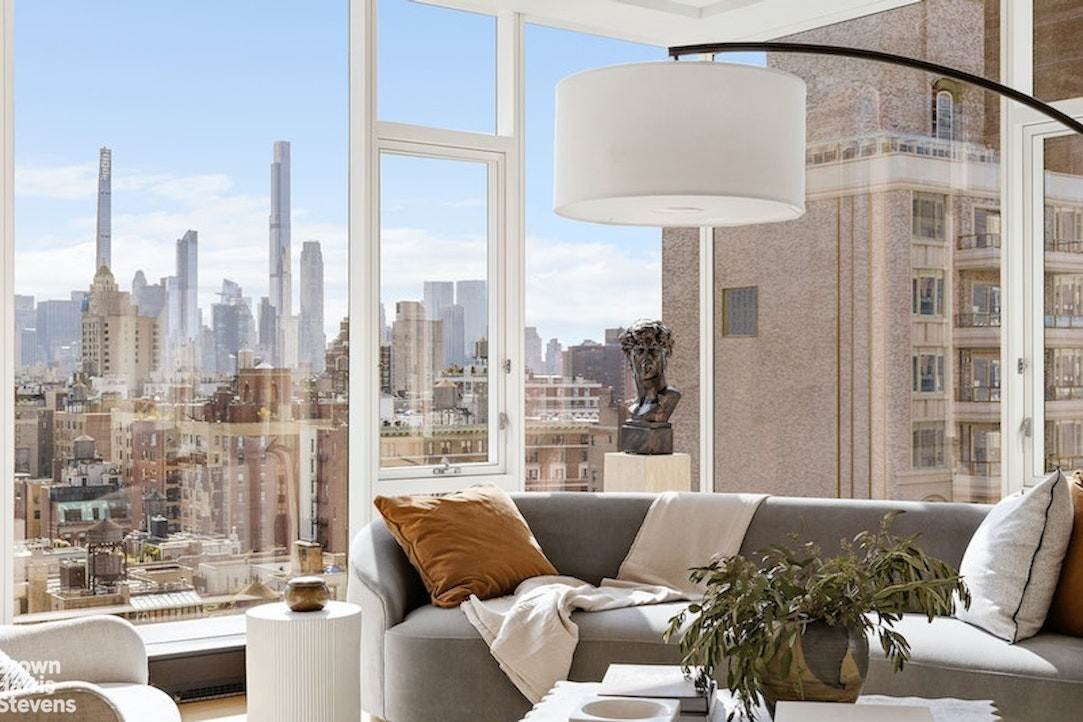 Condominium voor Verkoop op Upper East Side, Manhattan, NY 10028