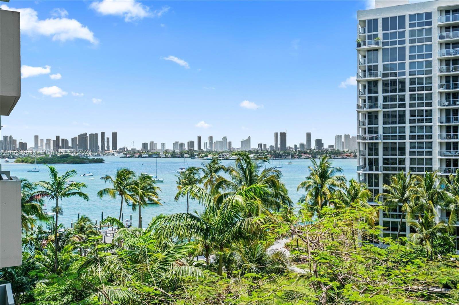 Condominium voor Verkoop op Address Not Available Flamingo / Lummus, Miami Beach, FL 33139