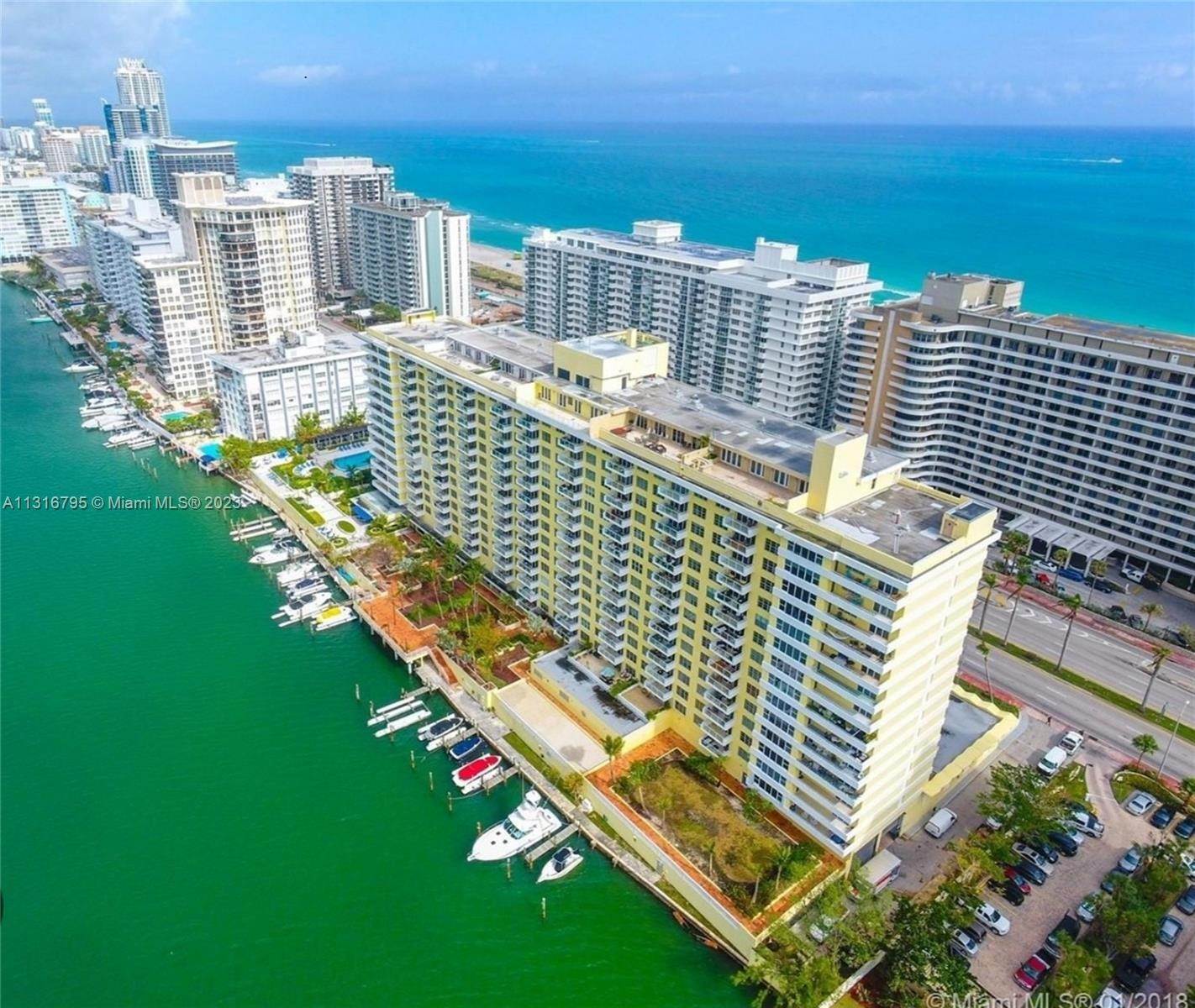 Condominium voor Verkoop op Millionaires Row, Miami Beach, FL 33140