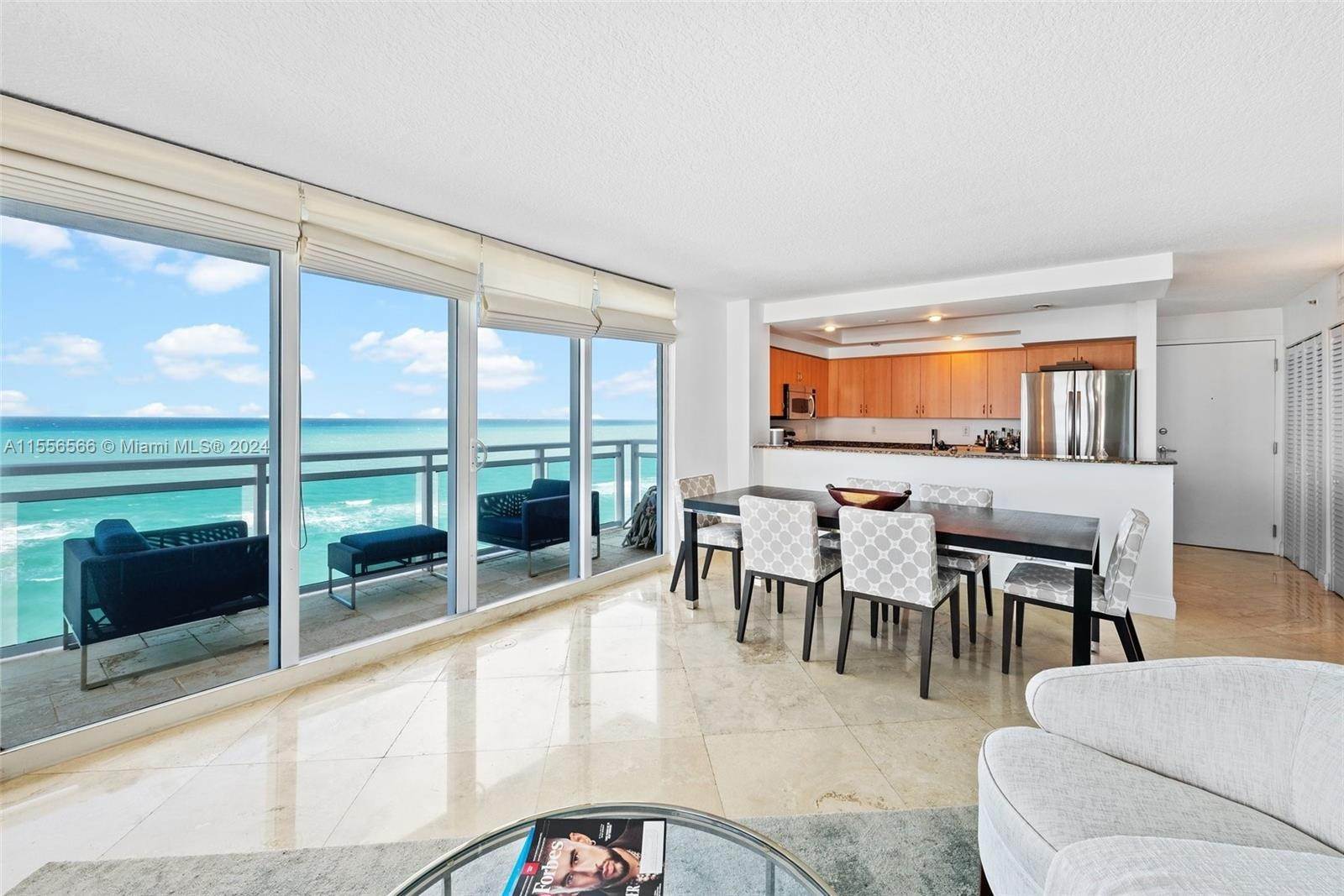 Condominium pour l Vente à Atlantic Heights, Miami Beach, FL 33141