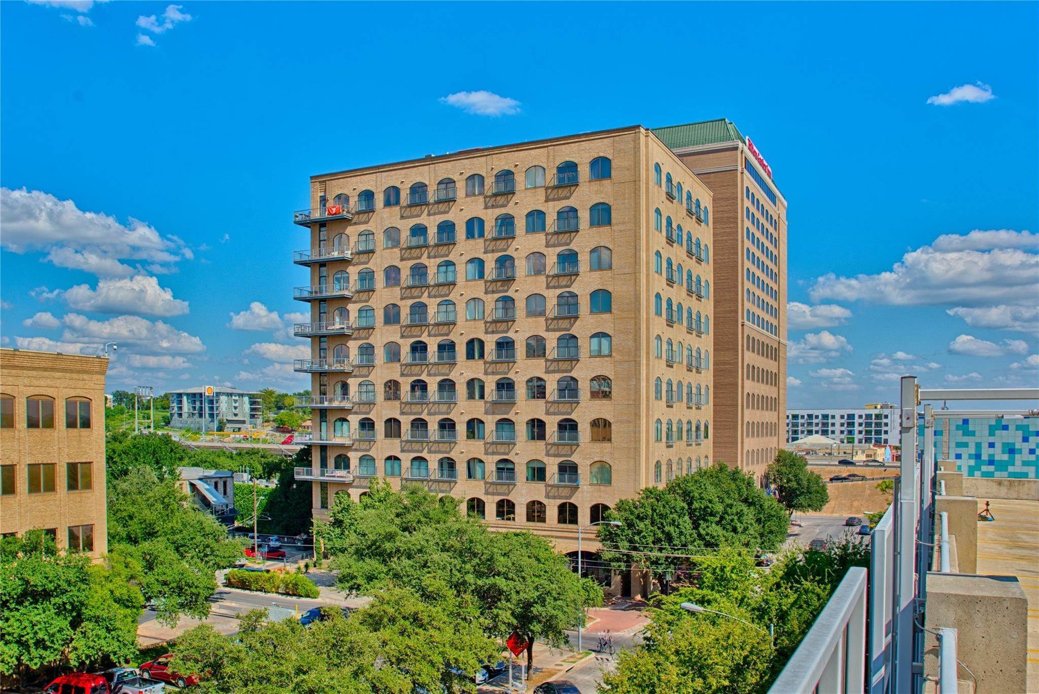 公寓 為 出售 在 Downtown Austin, Austin, TX 78701