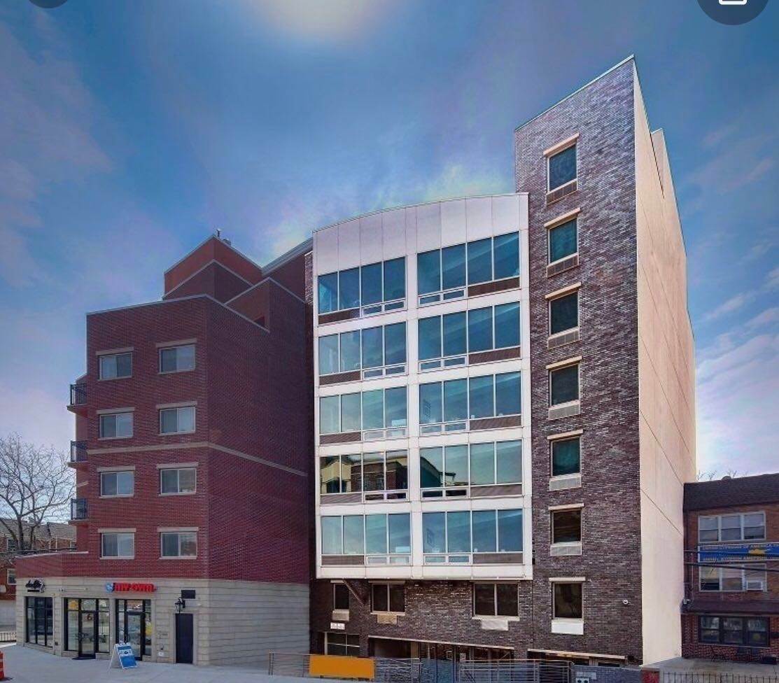 The Slate on Astori prédio em 28-20 Astoria Boulevard, Astoria, Queens, NY 11102