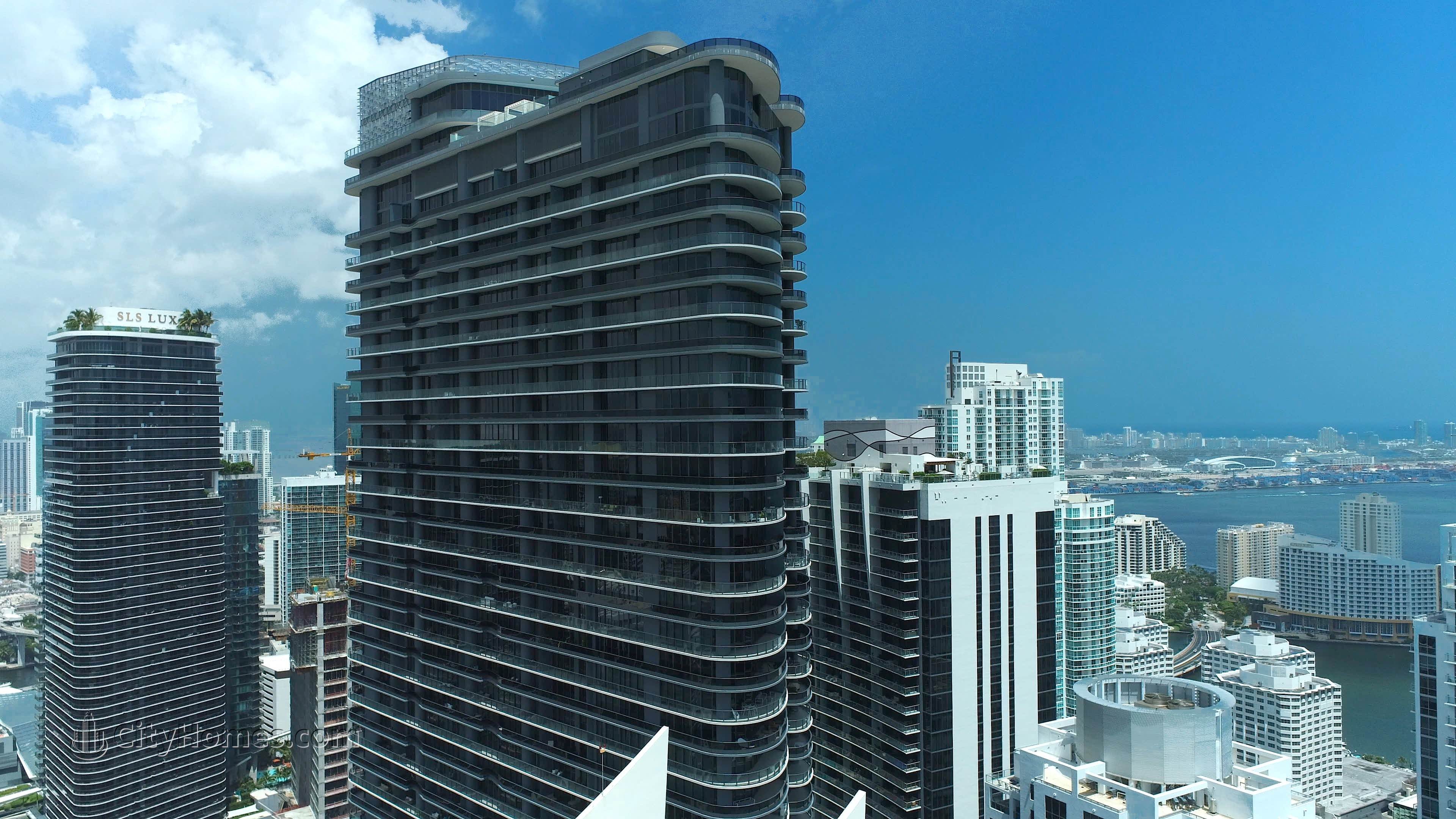 2. Brickell Flatiron byggnad vid 1000 Brickell Plaza, Brickell, Miami, FL 33130