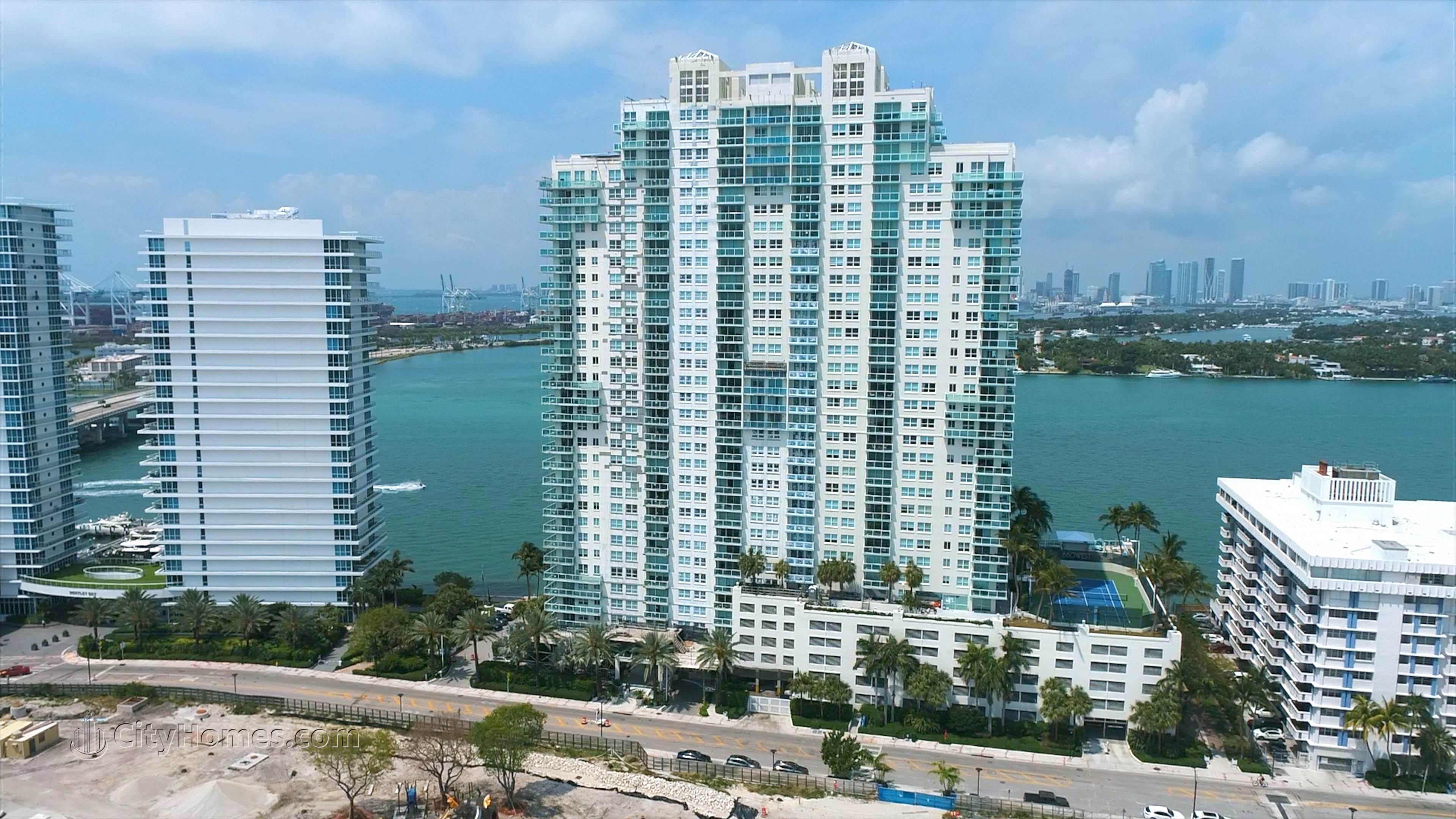 FLORIDIAN  byggnad vid 650 West Ave, West Avenue, Miami Beach, FL 33139