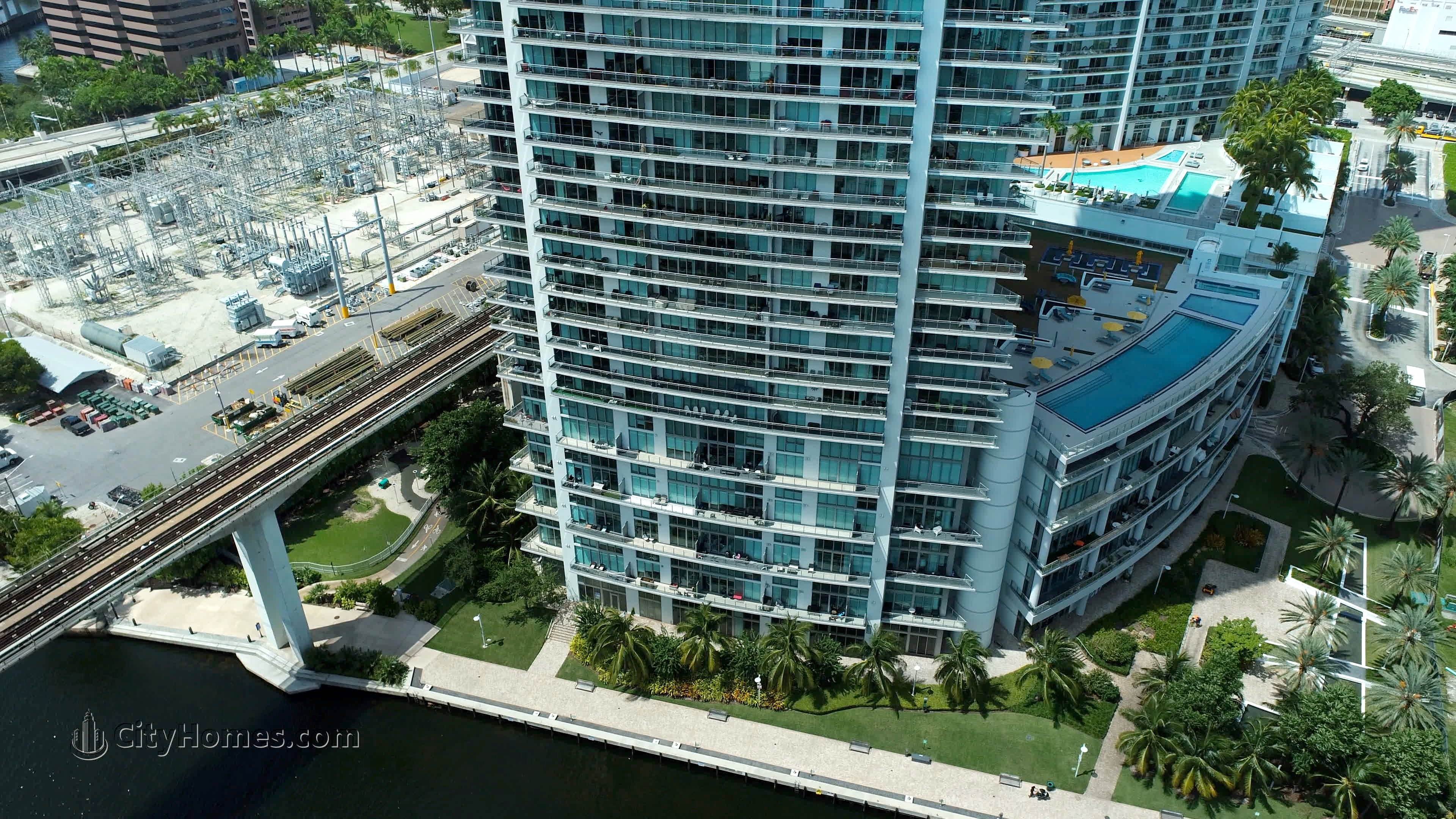 Mint building at 92 SW 3rd St, Downtown Miami, Miami, FL 33130