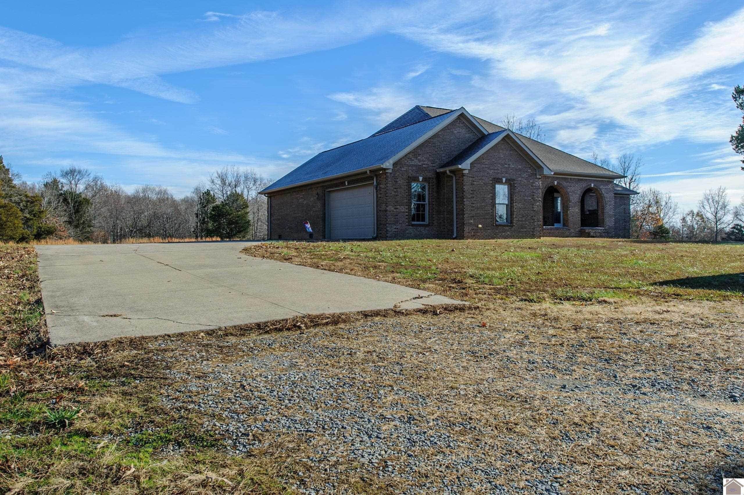 24. Farm / Agriculture for Sale at Greenville, KY 42345