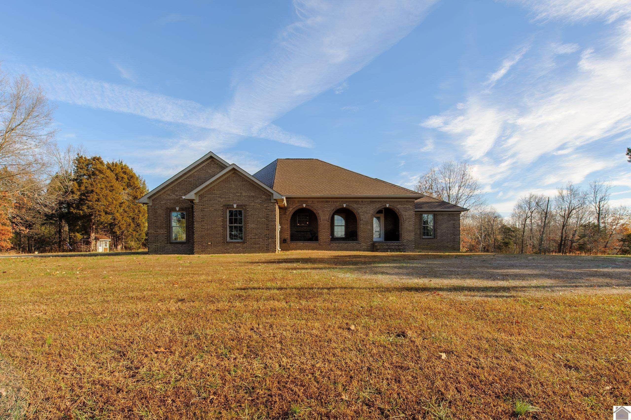 25. Farm / Agriculture for Sale at Greenville, KY 42345