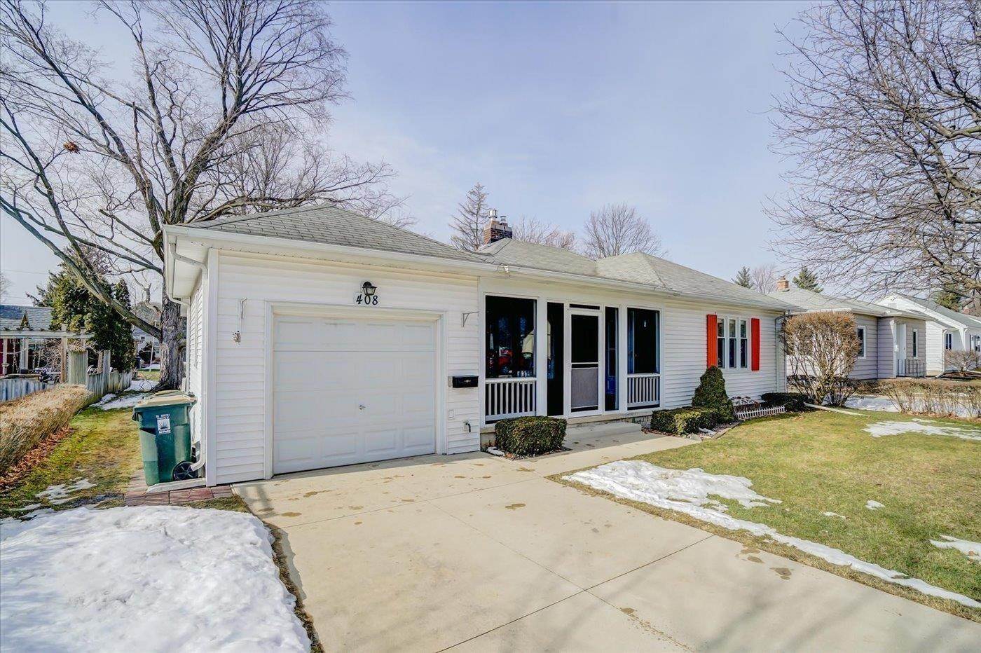 30. Single Family for Sale at Sun Prairie, WI 53590