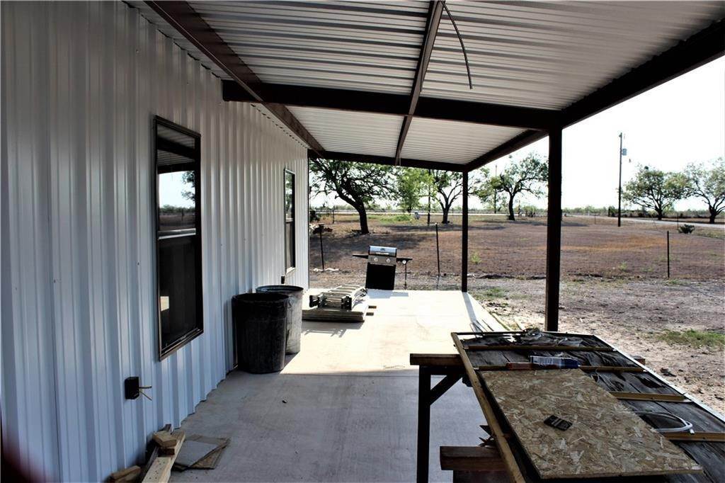 9. Single Family for Sale at Calliham, TX 78007