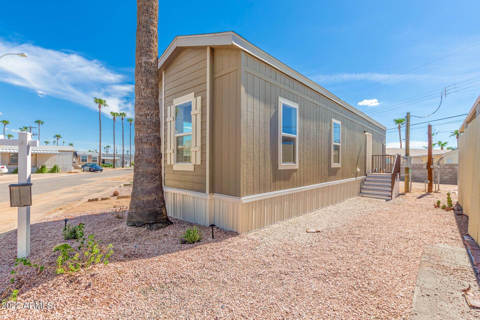 1. Manufactured Home for Sale at Mesa, AZ 85207