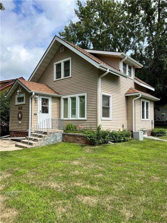 2. Single Family for Sale at Madison, MN 56256