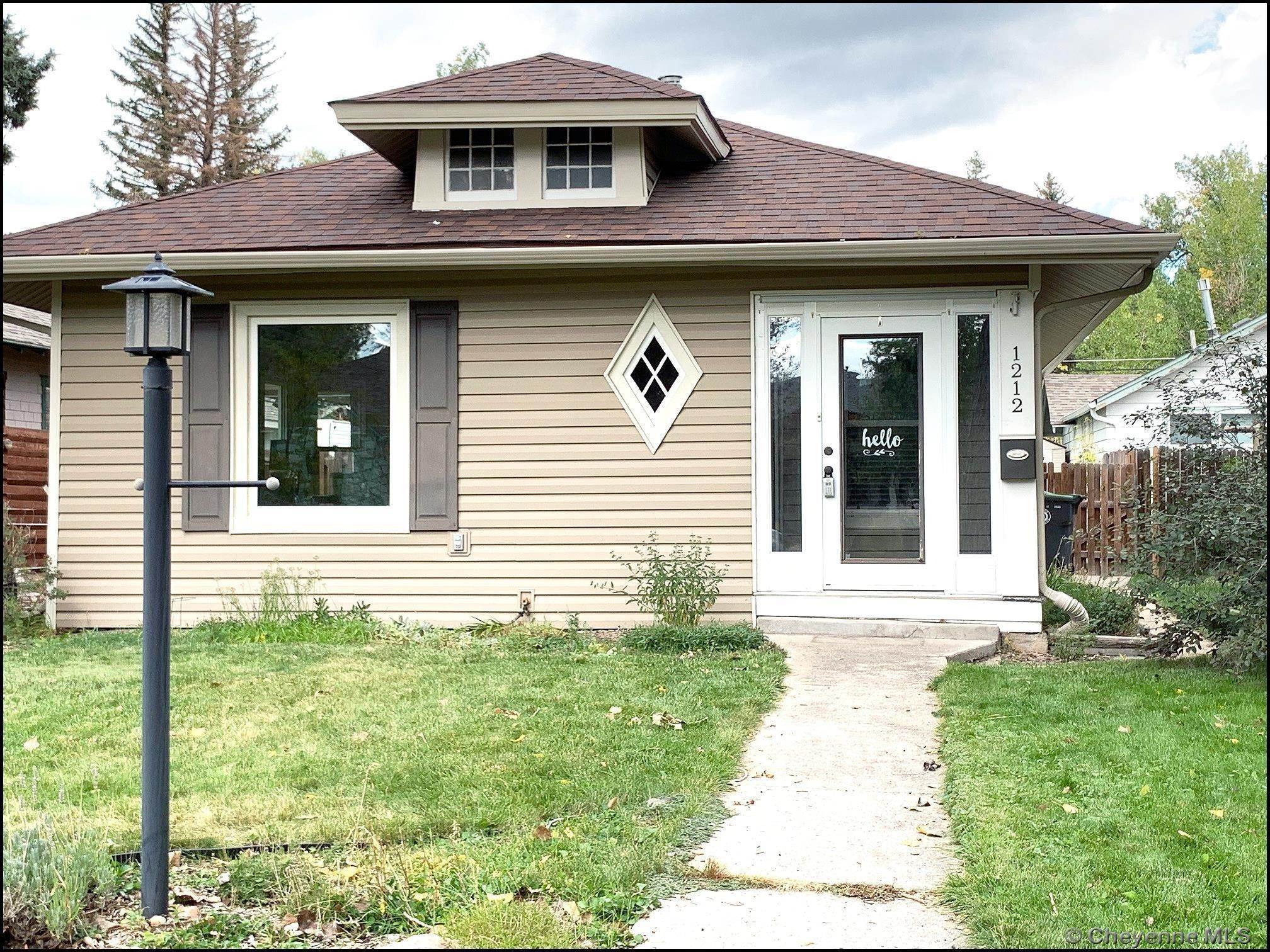 Single Family for Sale at Cheyenne, WY 82001