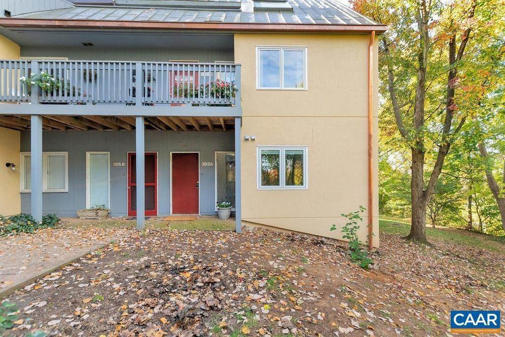 2. Condominium for Sale at Charlottesville, VA 22902