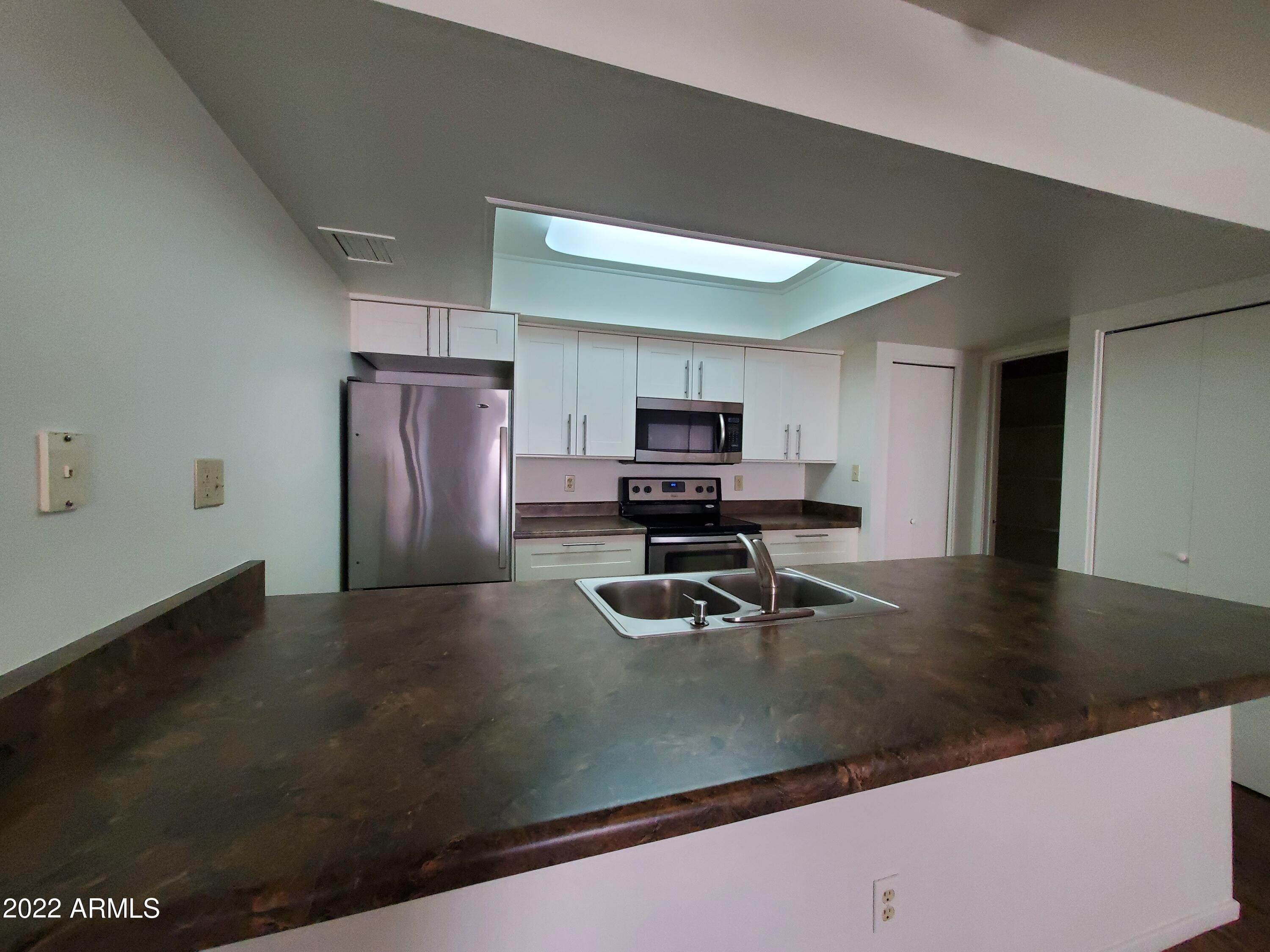 7. Apartment for Sale at Mesa, AZ 85202