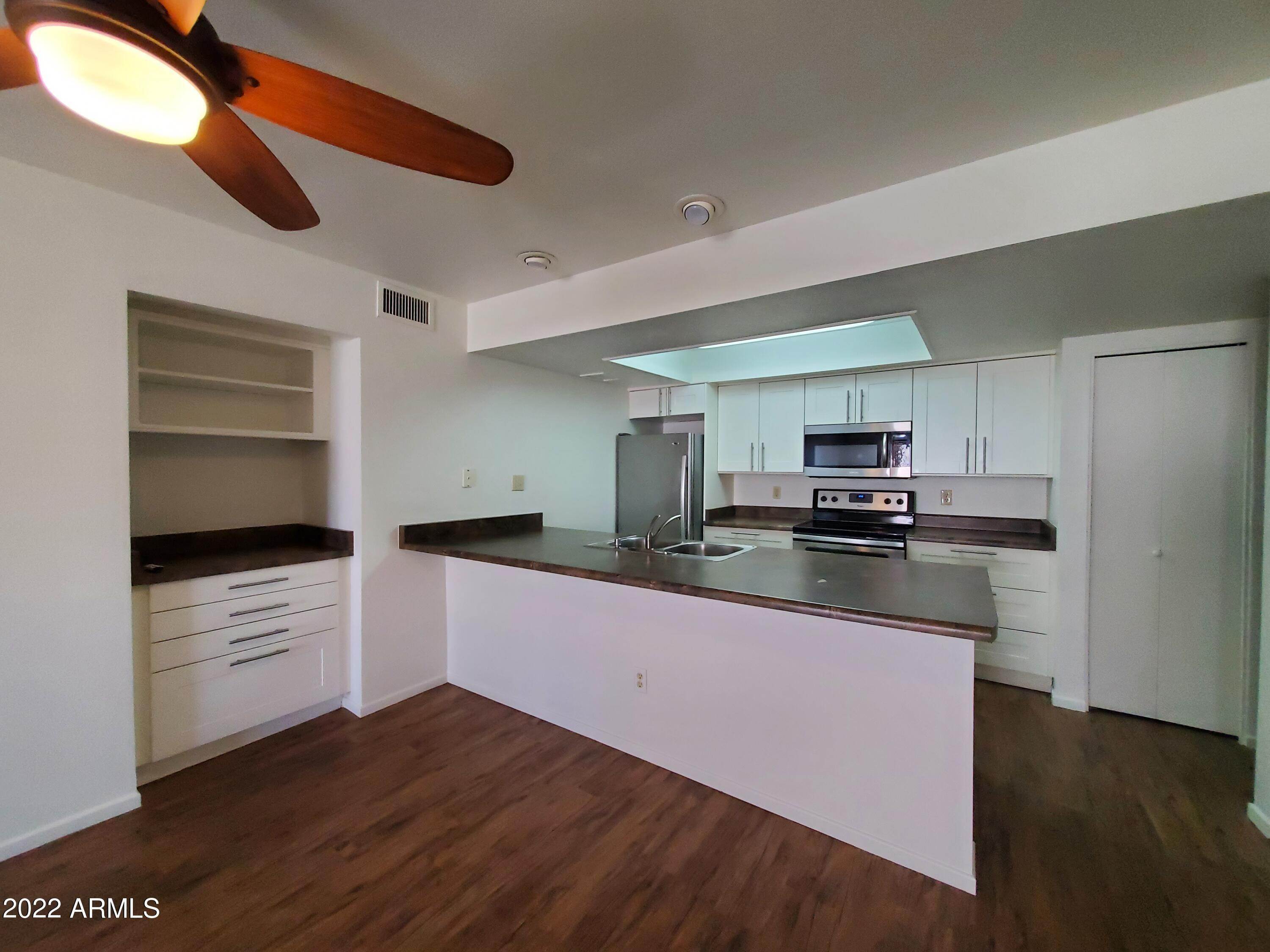 6. Apartment for Sale at Mesa, AZ 85202