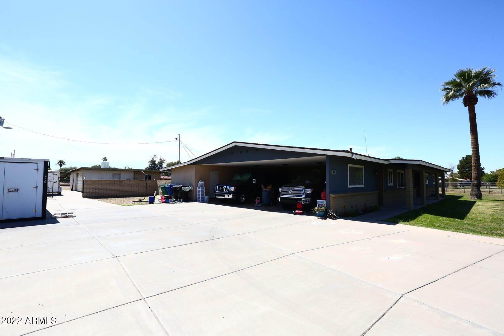 44. Single Family for Sale at Mesa, AZ 85203