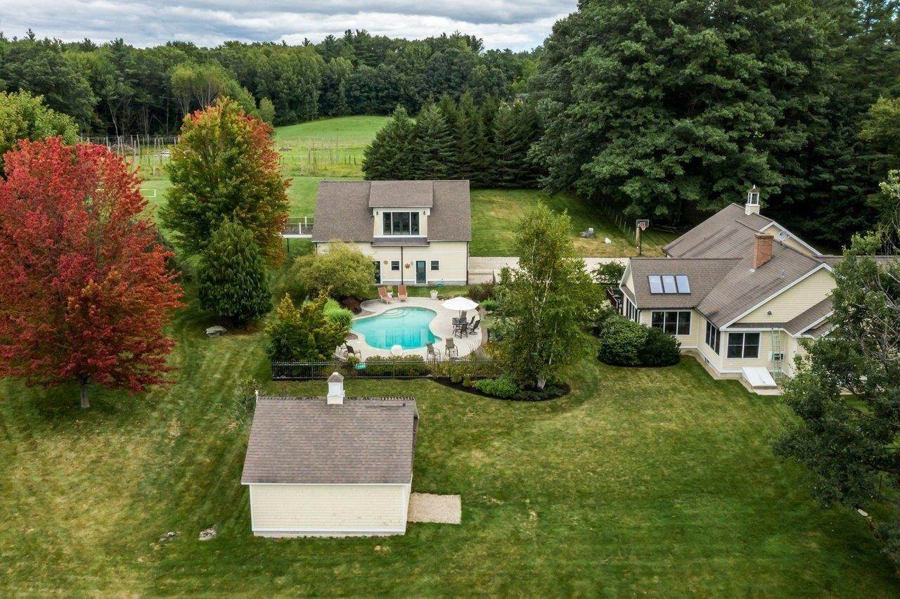 4. Single Family for Sale at Rollinsford, NH 03869