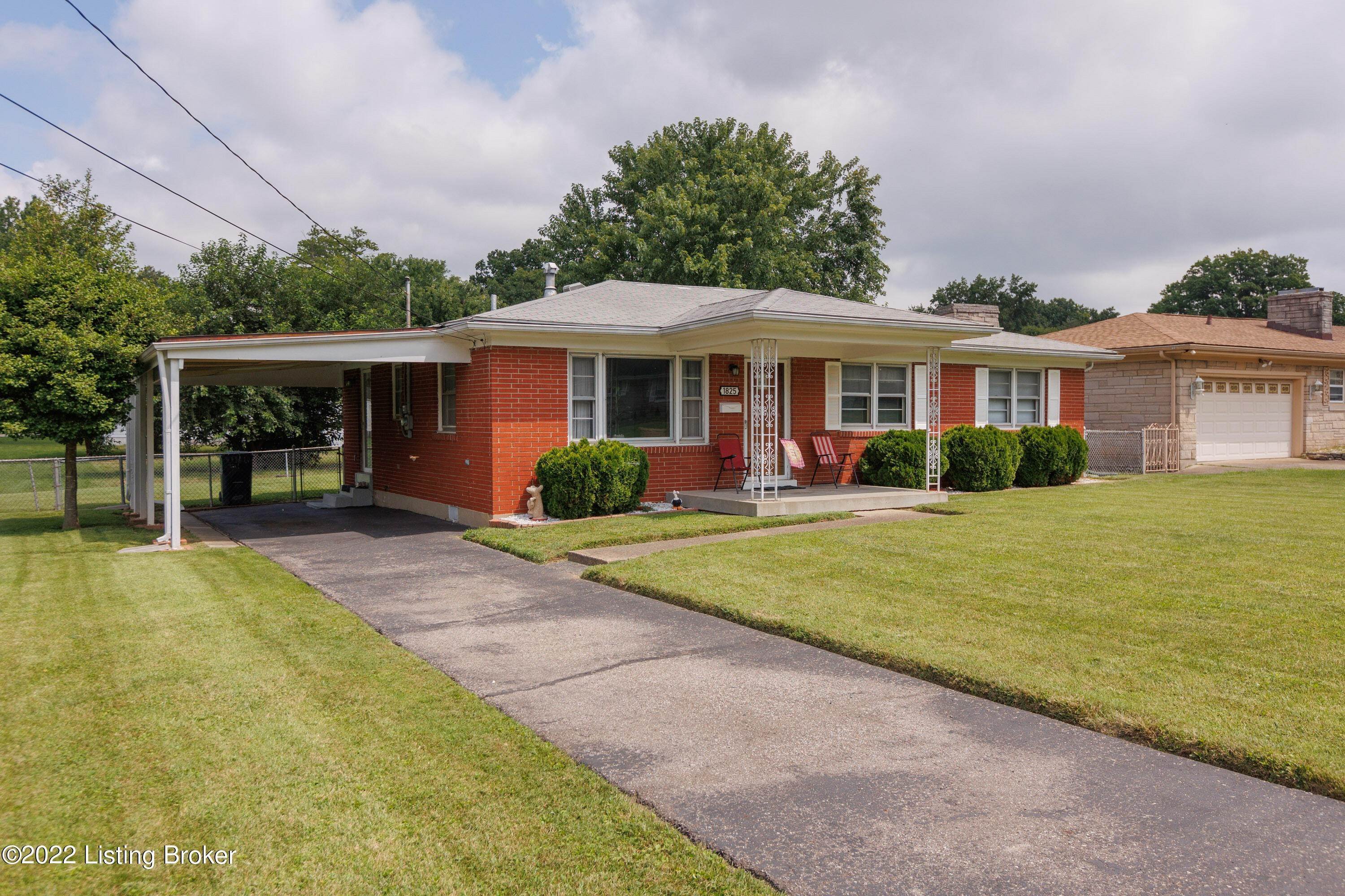 19. Single Family at Louisville, KY 40216