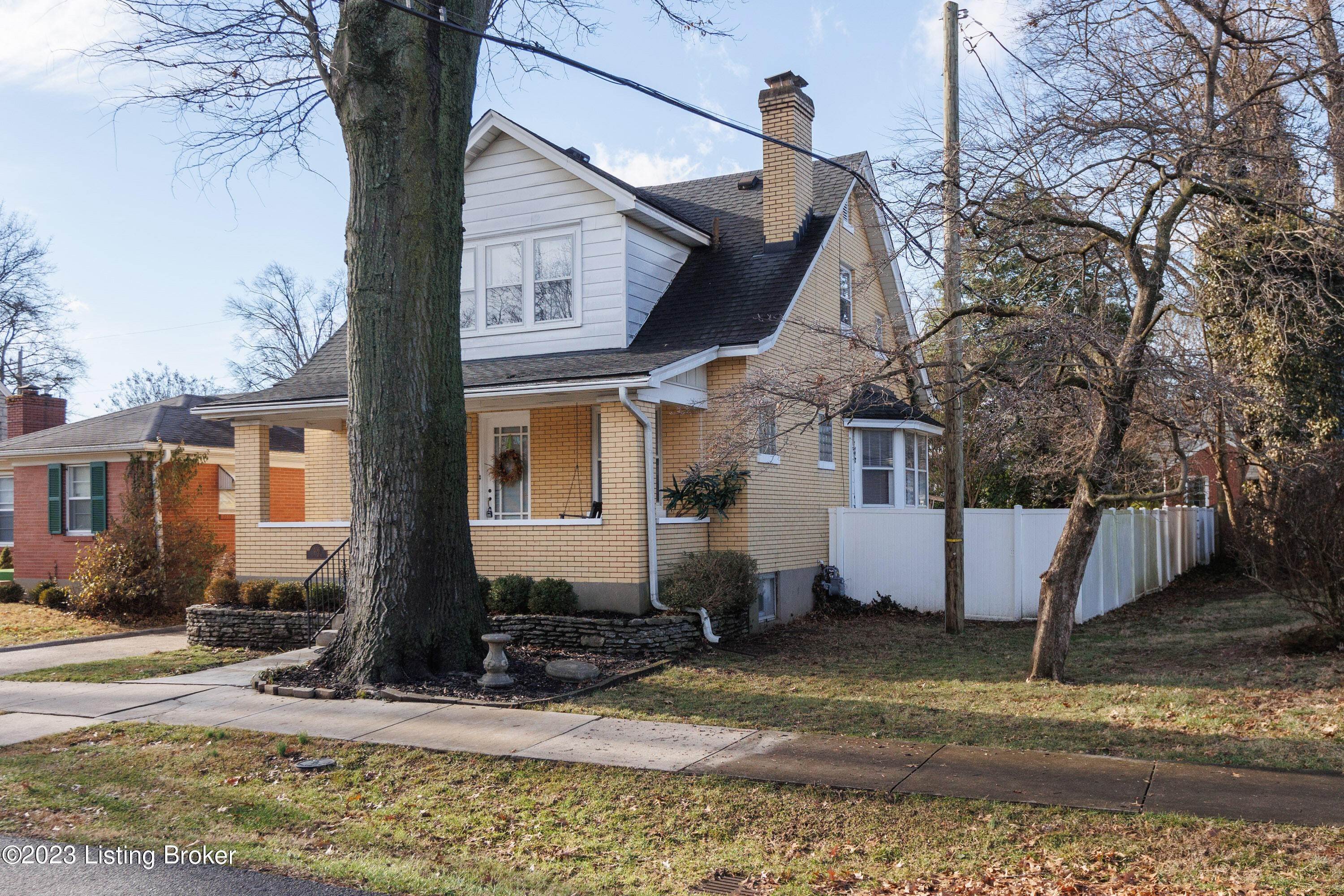 3. Single Family at Louisville, KY 40207