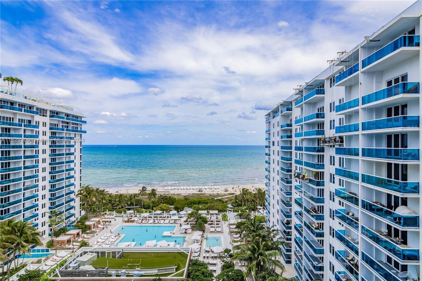 Condomínio para Venda às Mid Beach, Miami Beach, FL 33139