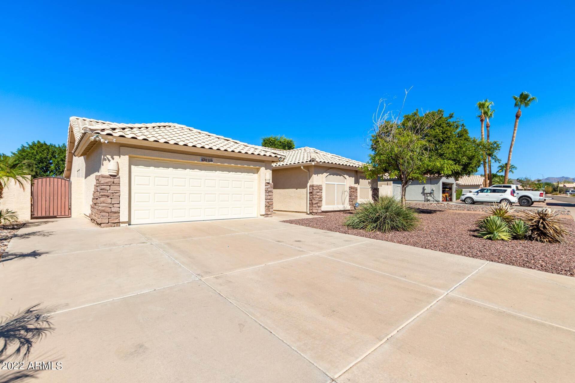 2. Single Family for Sale at Mesa, AZ 85215