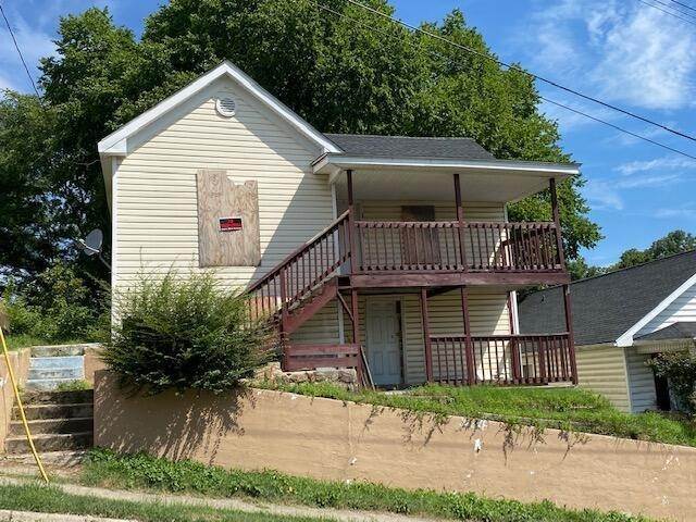 1. Duplex Homes for Sale at Roanoke, VA 24013