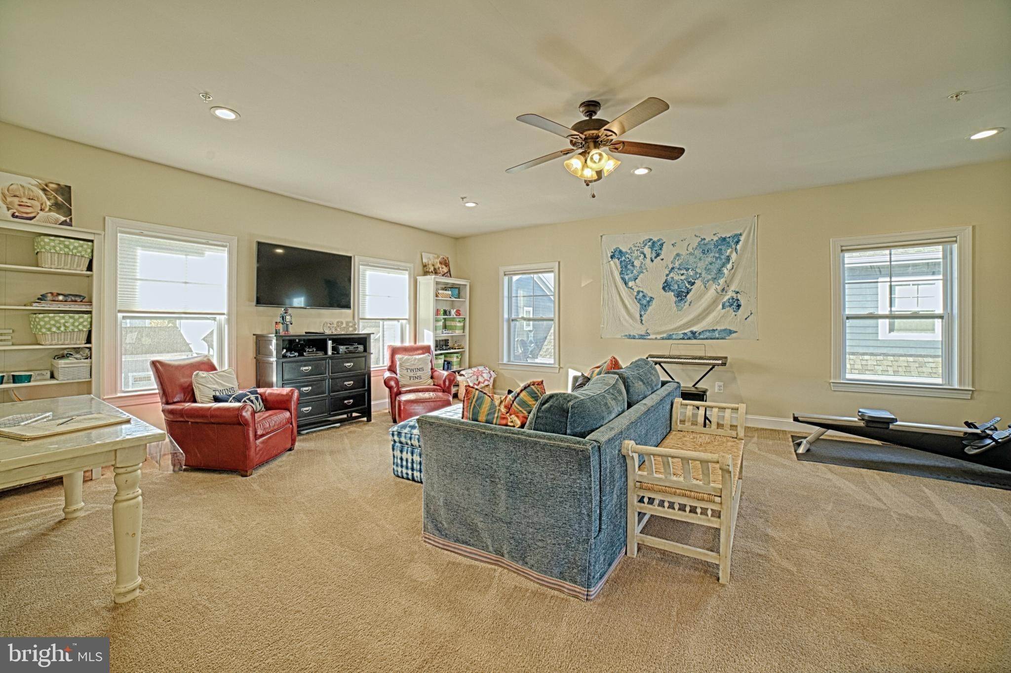 37. Single Family for Sale at Chester, MD 21619