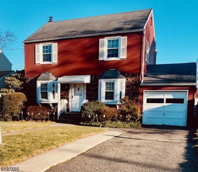 Single Family for Sale at Clifton, NJ 07012