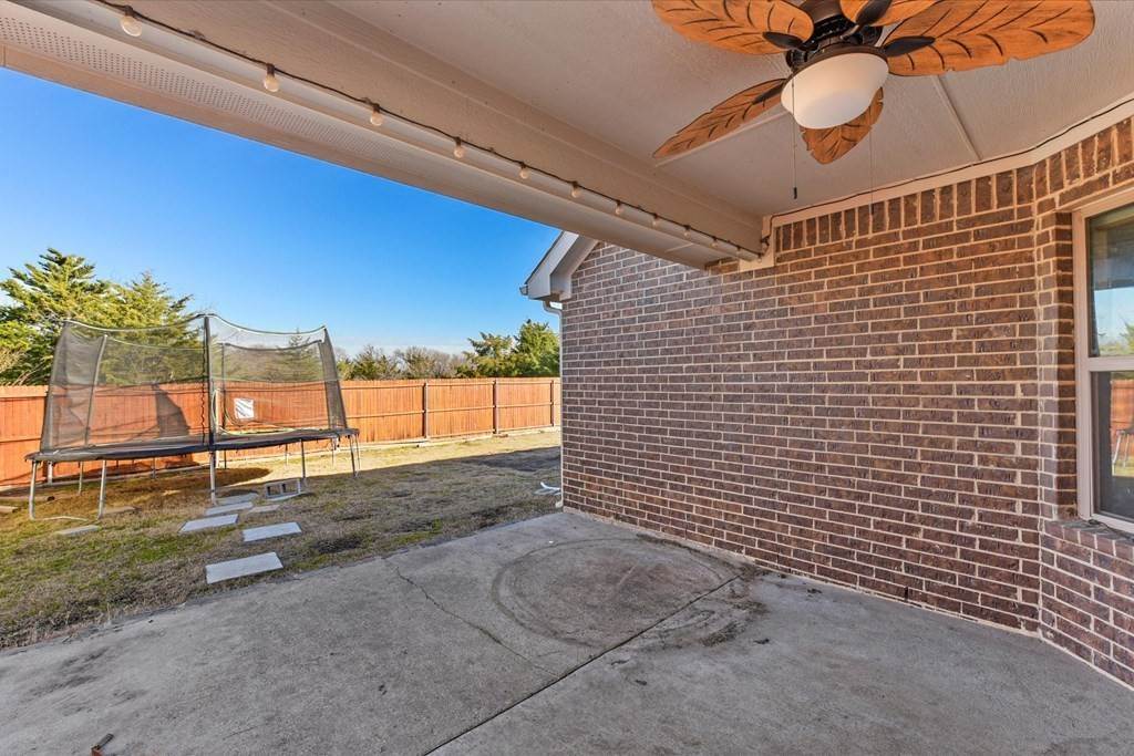 35. Single Family for Sale at Greenville, TX 75407