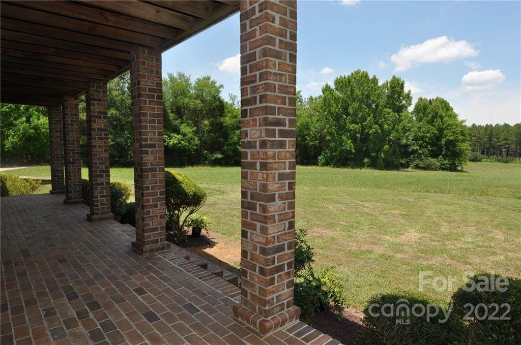 6. Single Family for Sale at Chester, SC 29706