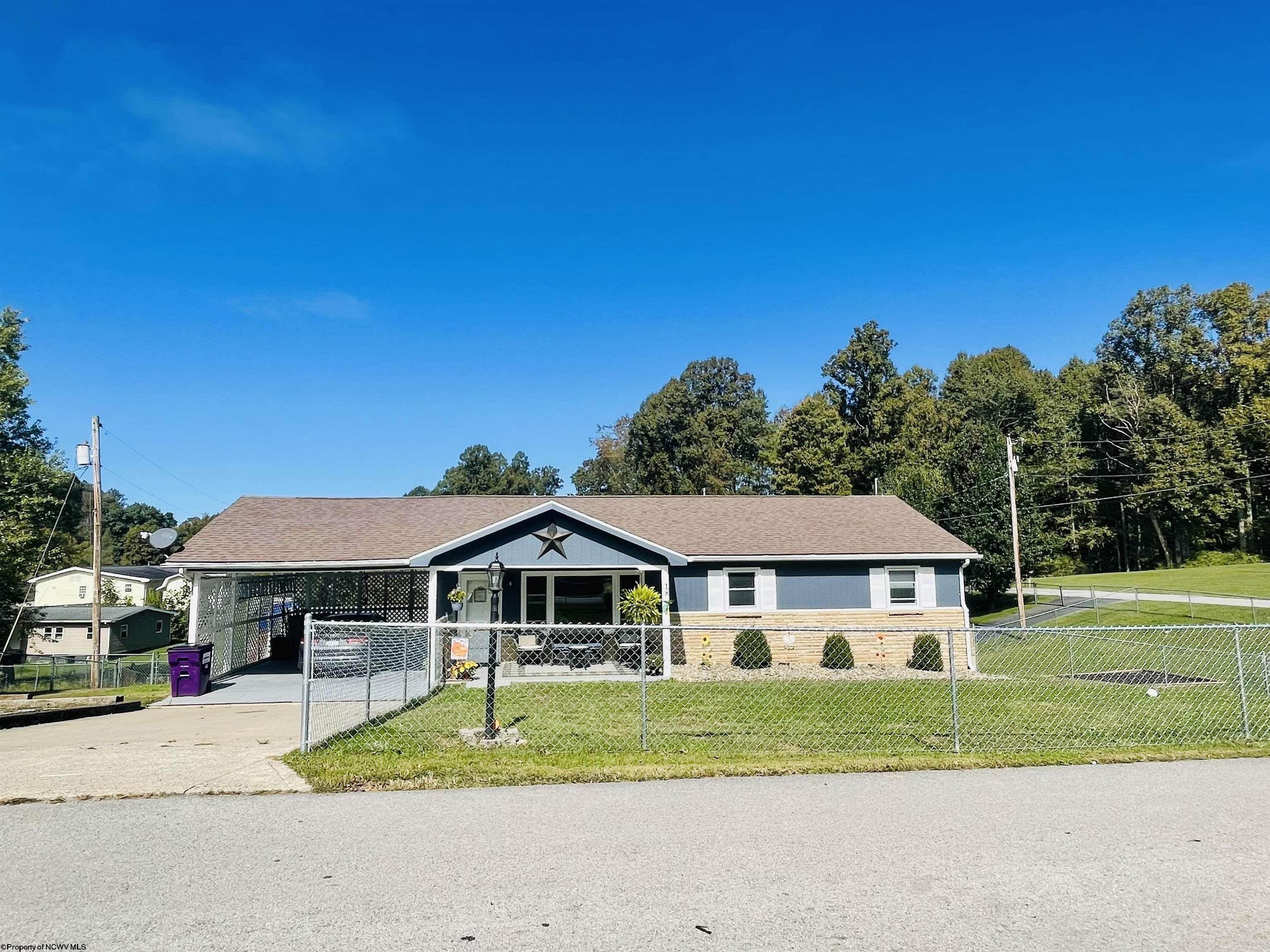 Single Family for Sale at Lost Creek, WV 26385