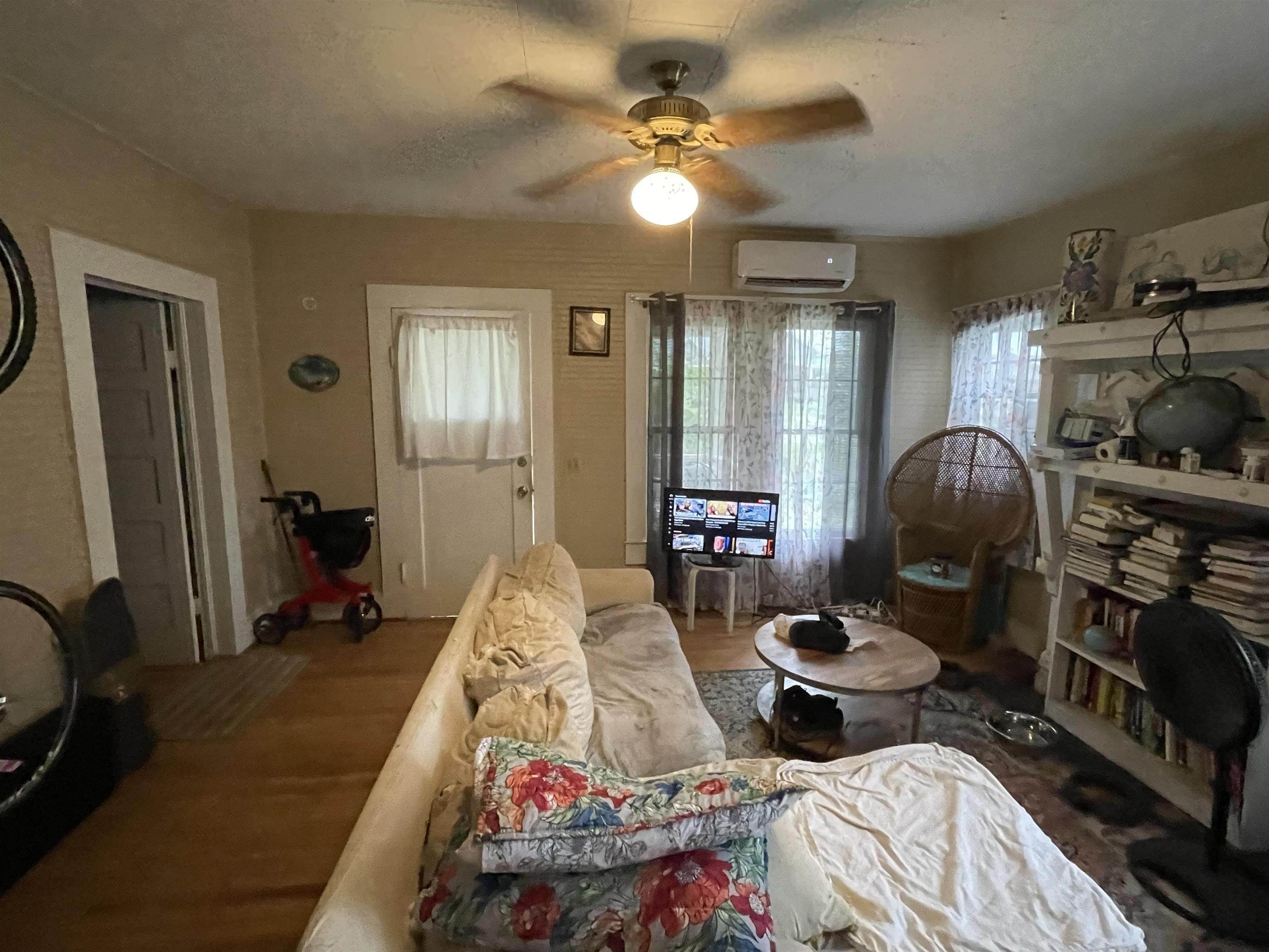 18. Single Family for Sale at Madison, FL 32340