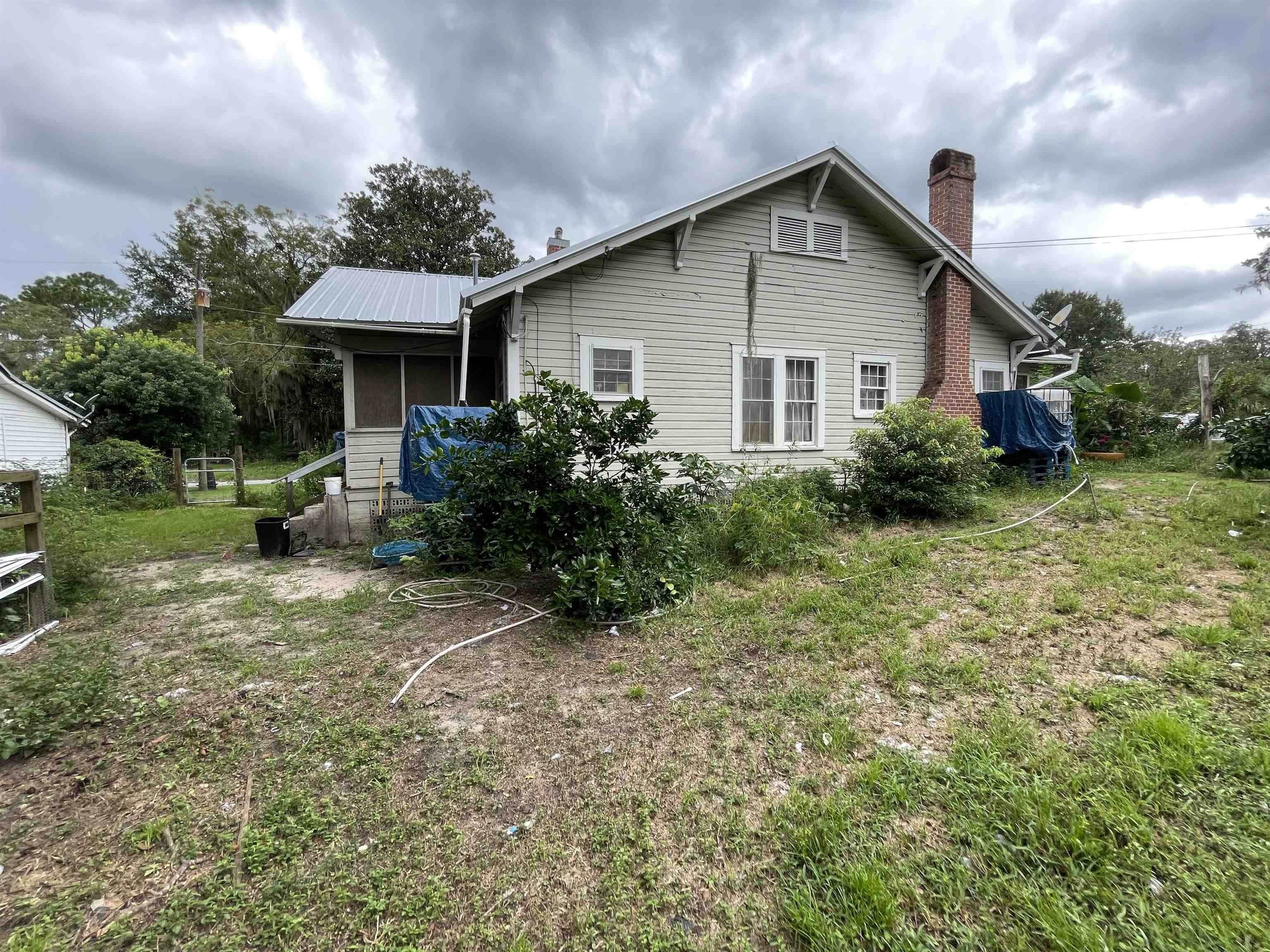 8. Single Family for Sale at Madison, FL 32340
