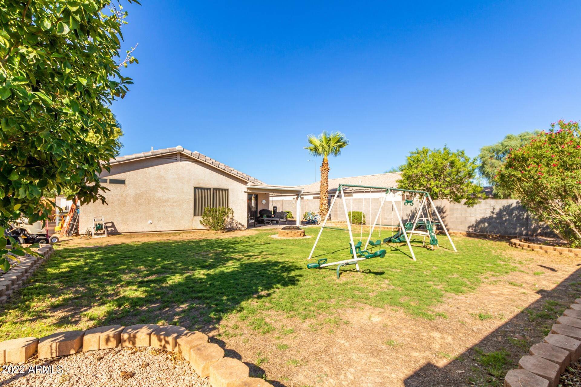 29. Single Family for Sale at Mesa, AZ 85208