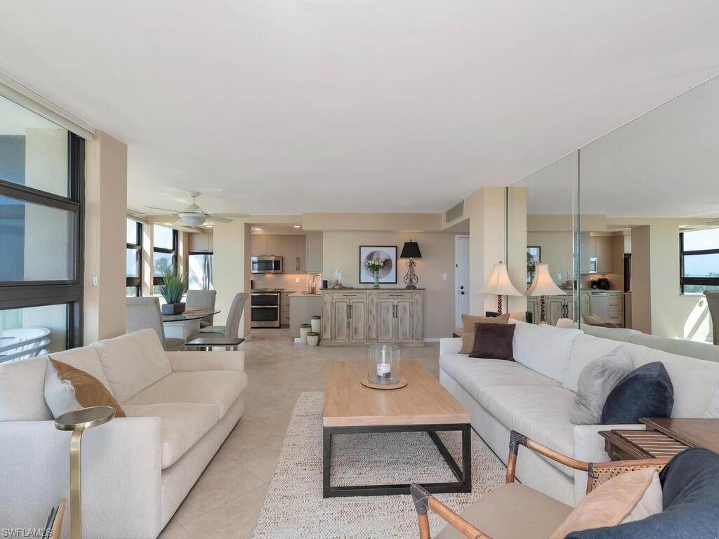 7. Condominium for Sale at Marco Island, FL 34145