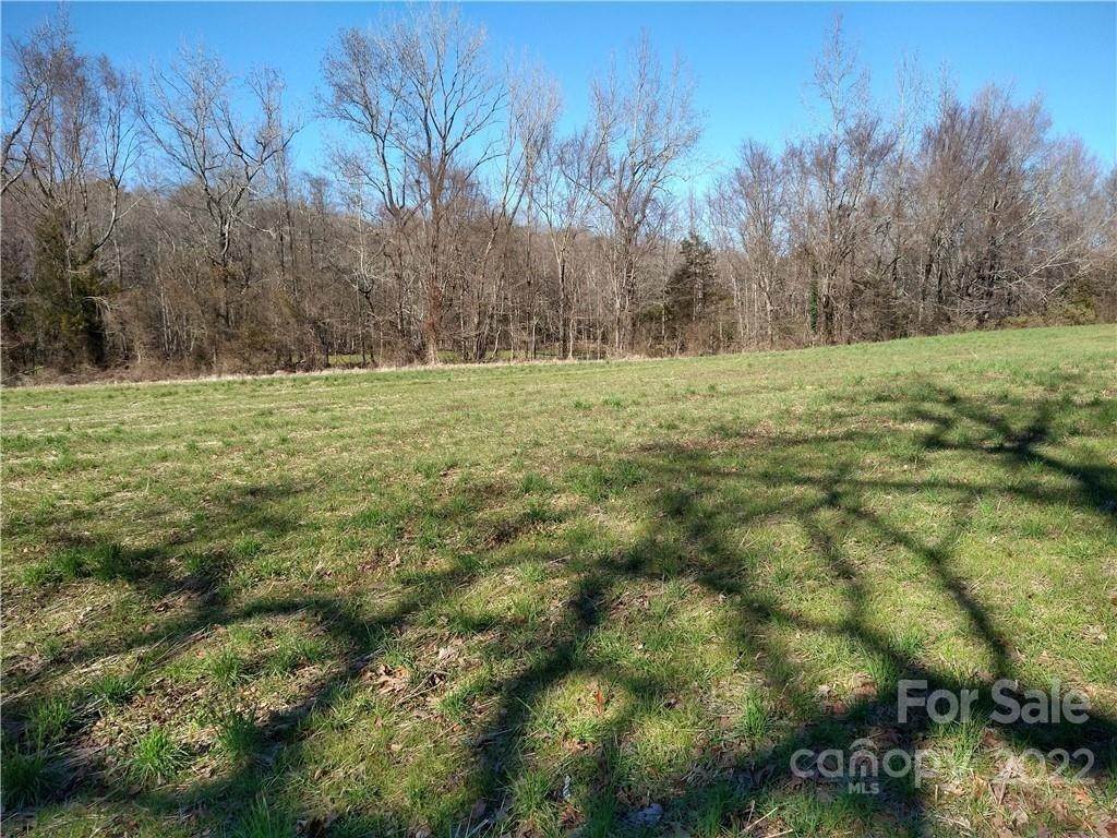 10. Single Family for Sale at Monroe, NC 28112