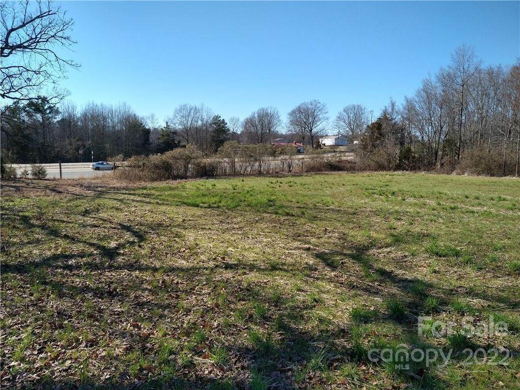 11. Single Family for Sale at Monroe, NC 28112