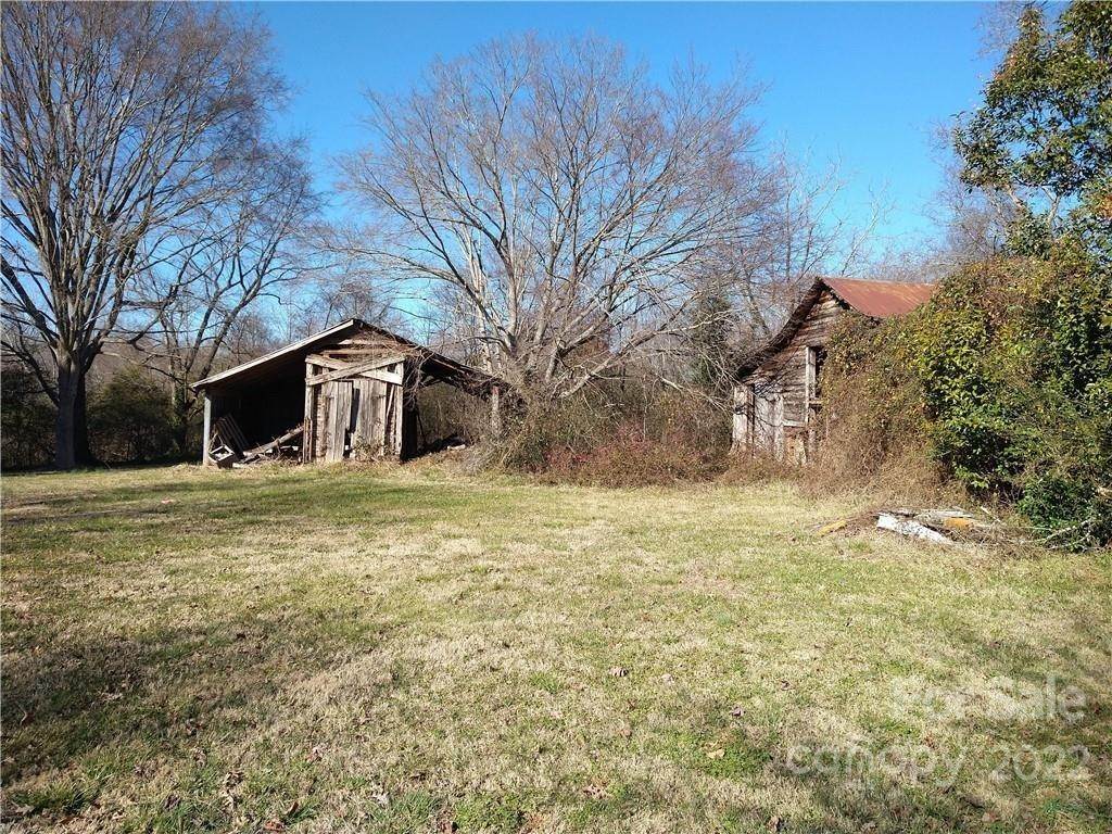 4. Single Family for Sale at Monroe, NC 28112
