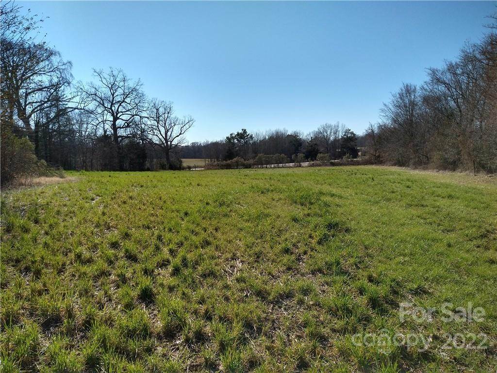13. Single Family for Sale at Monroe, NC 28112