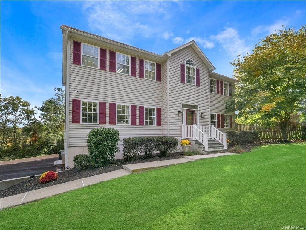 2. Single Family for Sale at Chester, NY 10918