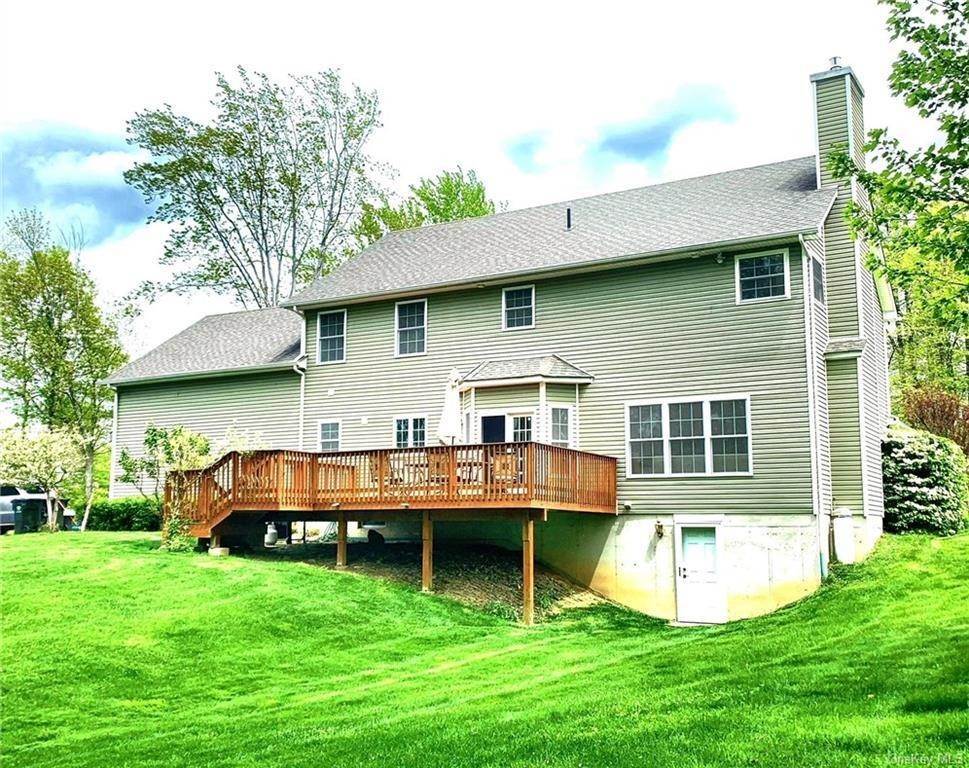 3. Single Family for Sale at Chester, NY 10918