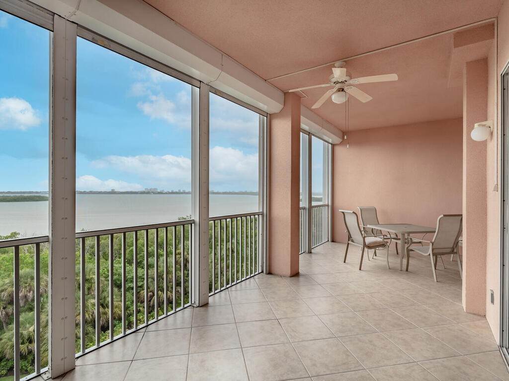 3. Condominium for Sale at Marco Island, FL 34145