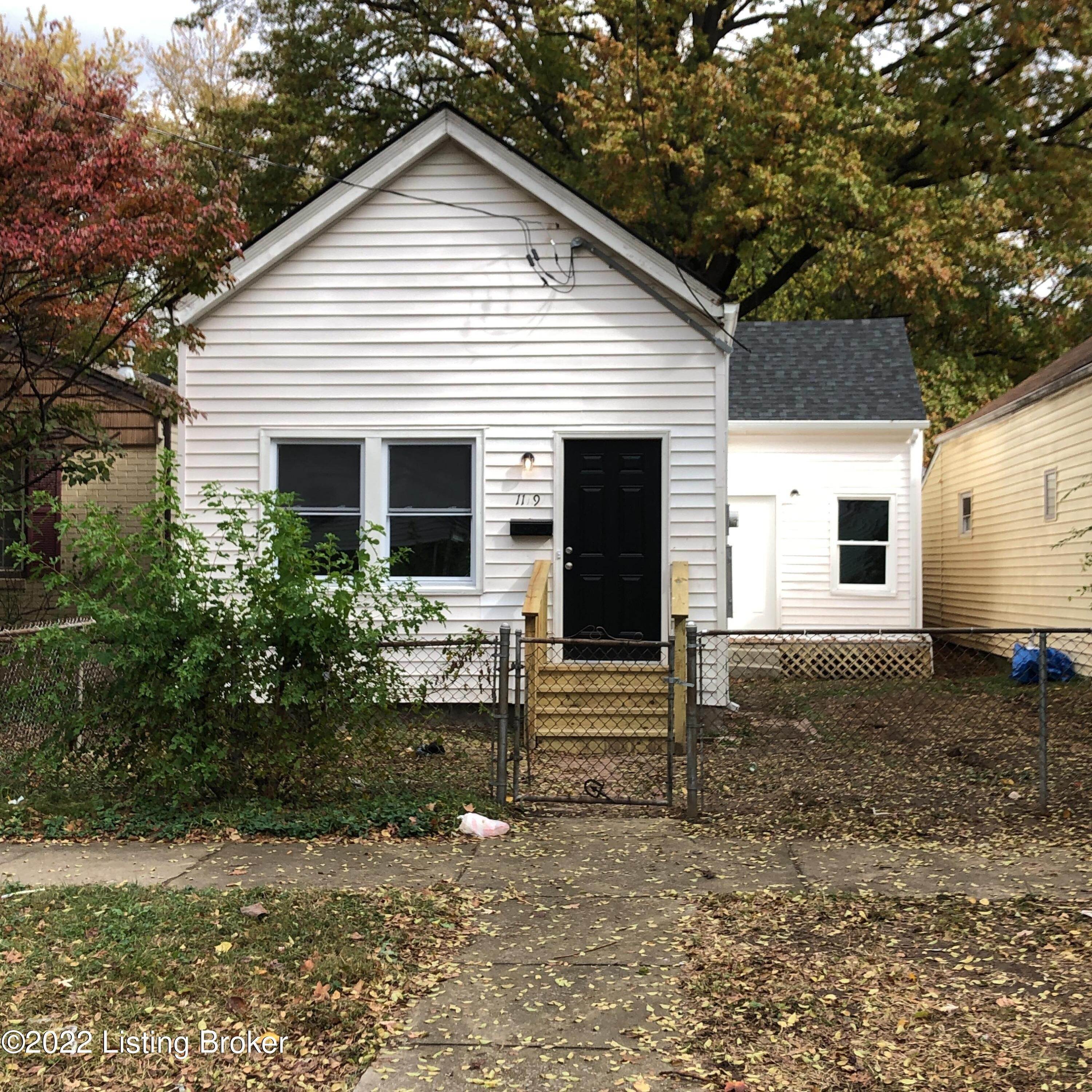 Single Family at Louisville, KY 40208