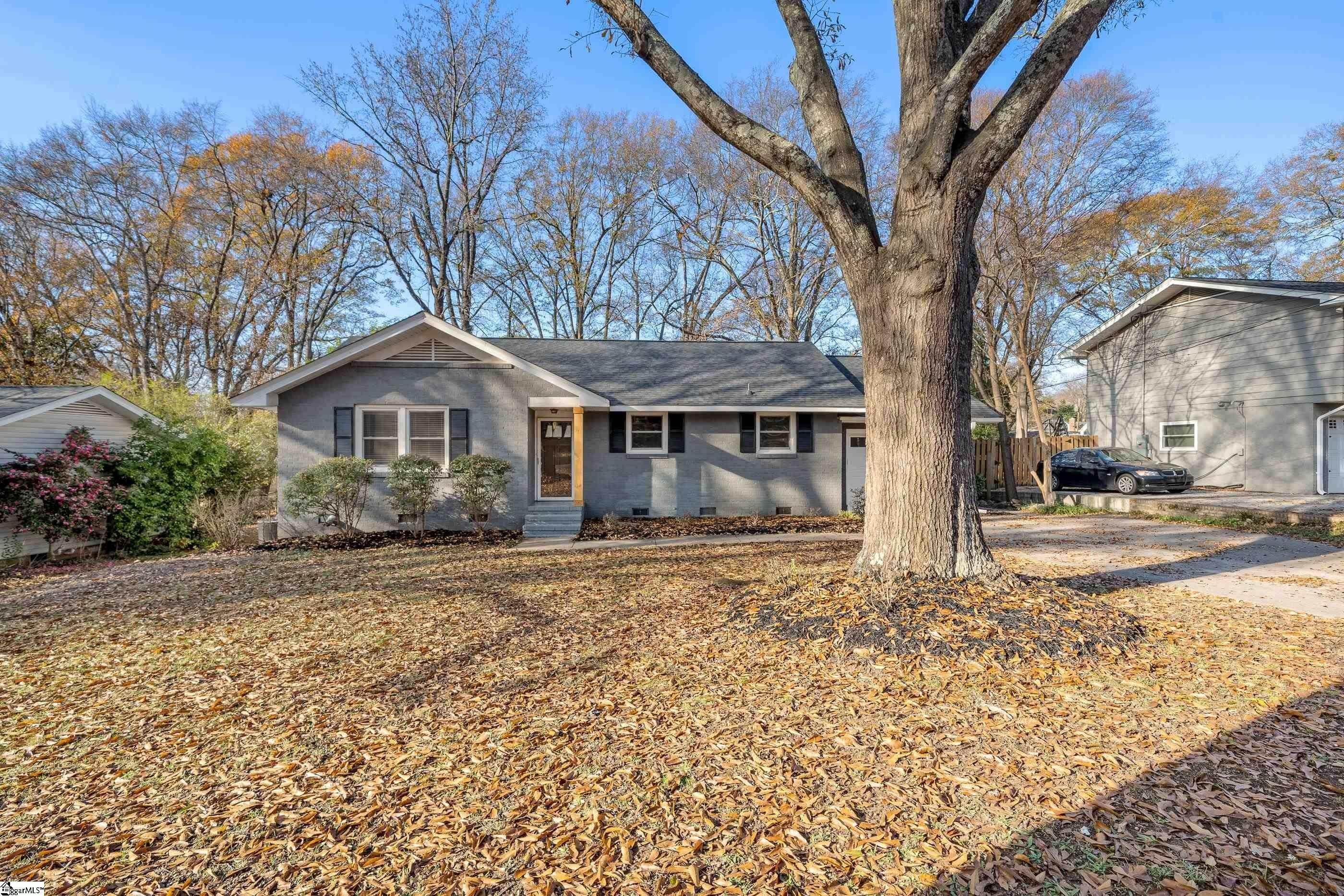 2. Single Family for Sale at Greenville, SC 29607