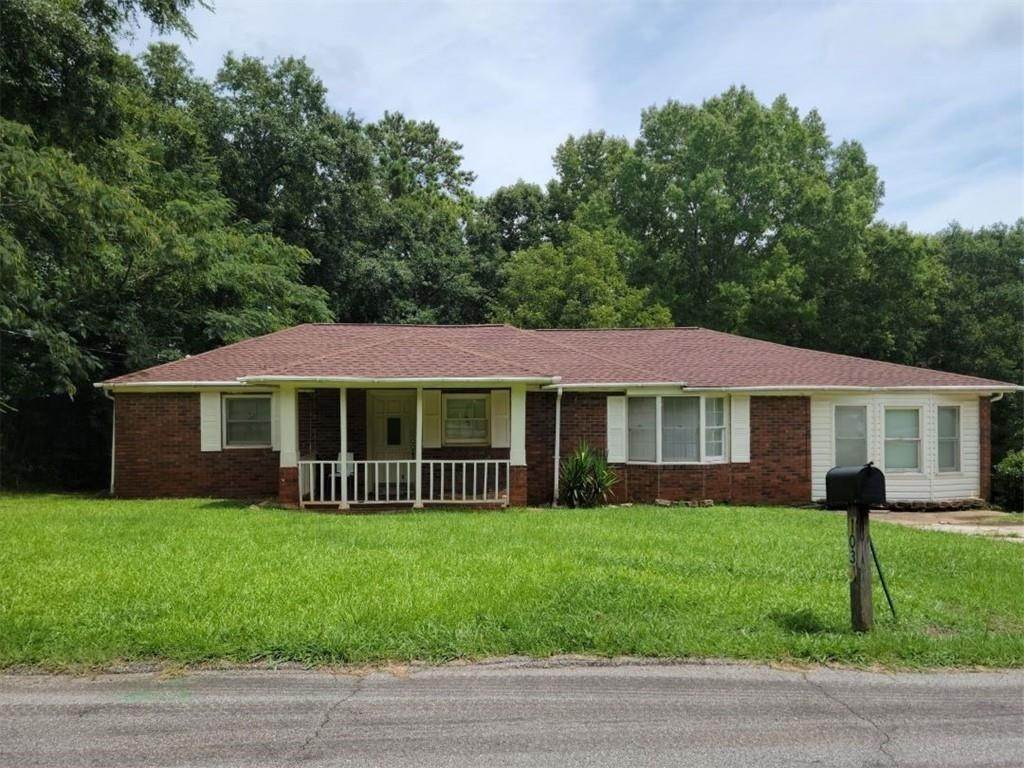 1. Single Family for Sale at Madison, GA 30650
