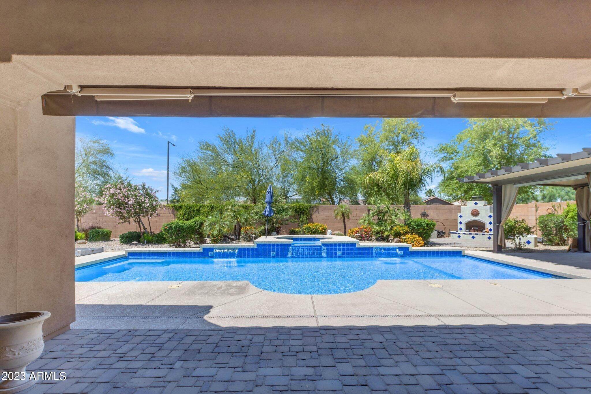 34. Single Family for Sale at Goodyear, AZ 85395