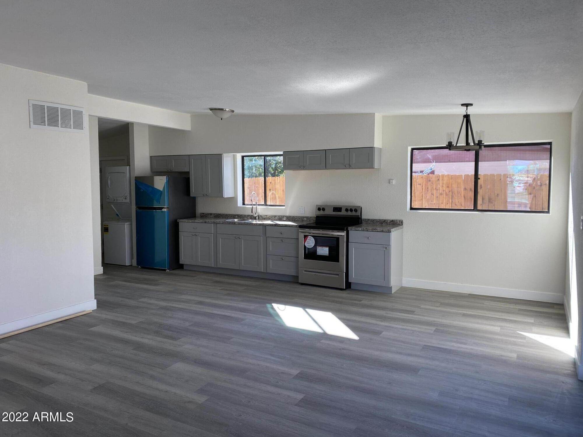 9. Duplex Homes for Sale at Mesa, AZ 85201