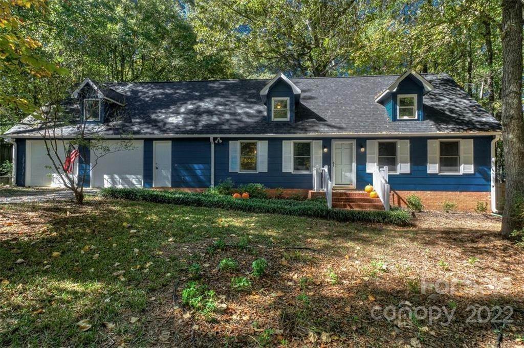 Single Family for Sale at Monroe, NC 28112