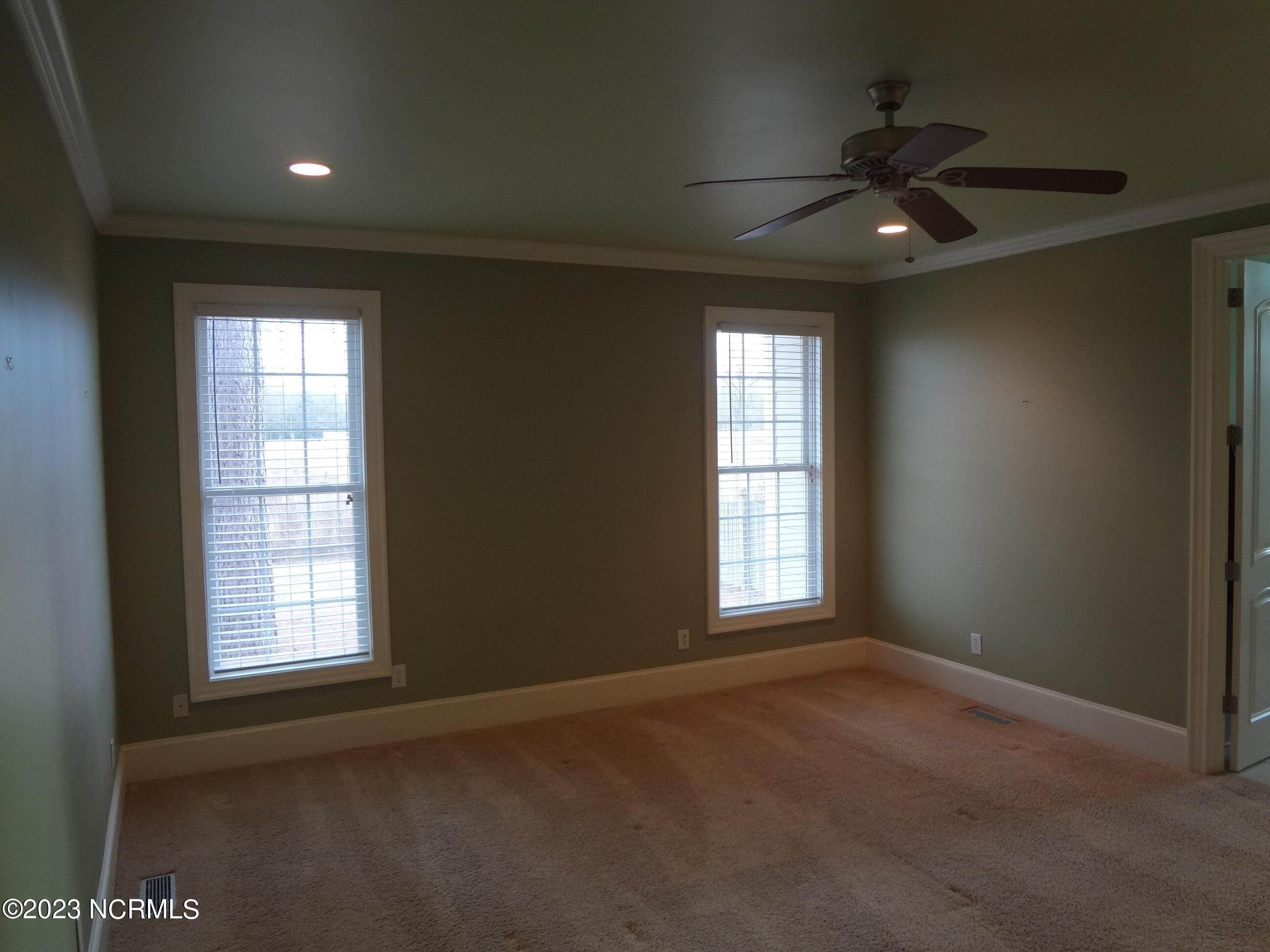 31. Single Family for Sale at Greenville, NC 27858