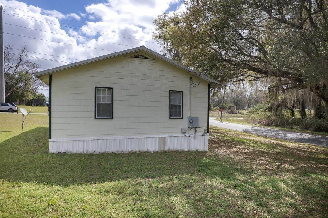 5. Single Family for Sale at Madison, FL 32340